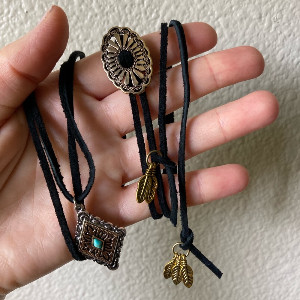Boho Double-Layer Turquoise & Bronze Toned Pendant Lariat Necklace - Picture 7 of 9